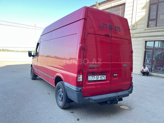 Ford Transit 2011, 178,000 km - 2.4 л - Quba