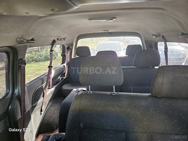 Hyundai H-1 2001, 736,756 km - 2.5 l - Sumqayıt