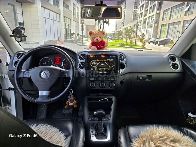 Volkswagen Tiguan 2009, 242,857 km - 2.0 l - Bakı