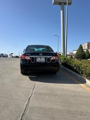 Toyota Corolla 2013, 233,000 km - 1.8 l - Bakı