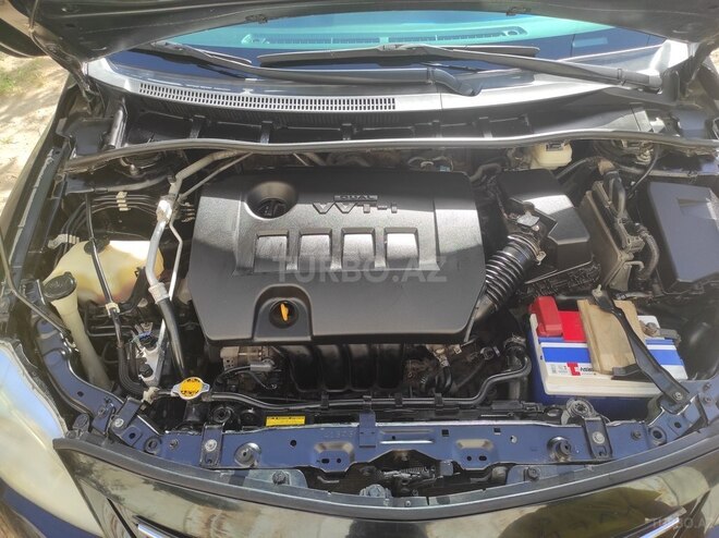 Toyota Corolla 2013, 233,000 km - 1.8 l - Bakı