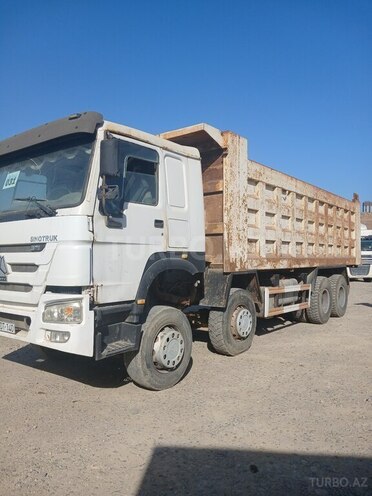HOWO Sinotruk 2013, 300,000 km - 9.7 l - Bakı
