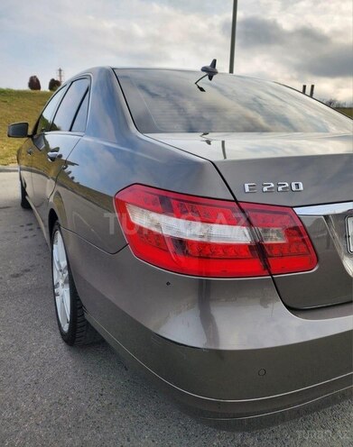 Mercedes E 220 d 2010, 218,000 km - 2.1 l - Bakı