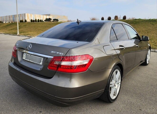 Mercedes E 220 d 2010, 218,000 km - 2.1 l - Bakı