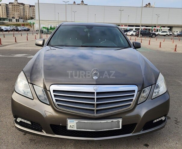 Mercedes E 220 d 2010, 218,000 km - 2.1 l - Bakı