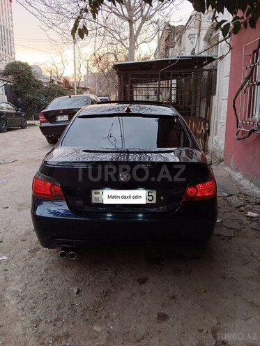 BMW 525 2003, 330,000 km - 2.5 l - Bakı