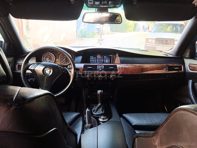 BMW 525 2003, 330,000 km - 2.5 l - Bakı