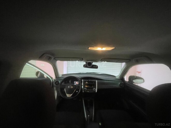 Toyota Corolla Fielder 2019, 97,000 km - 1.5 l - Bakı