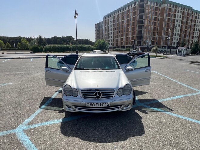 Mercedes C 200 2000, 413,000 km - 2.0 l - Sumqayıt