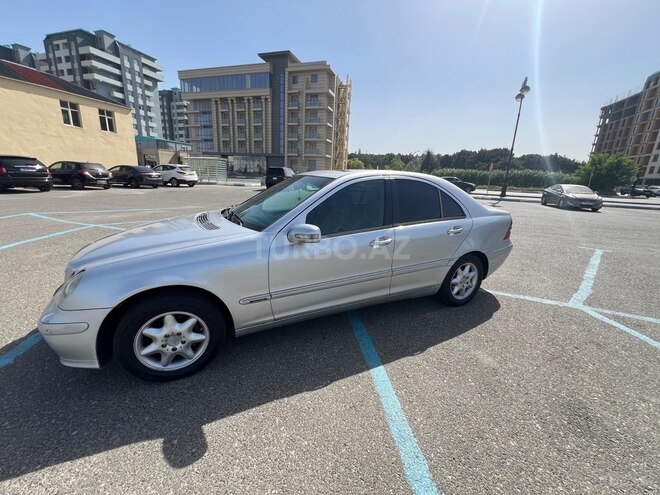 Mercedes C 200 2000, 413,000 km - 2.0 l - Sumqayıt