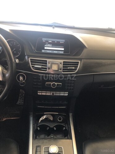 Mercedes E 220 2013, 275,000 km - 2.1 л - Bakı