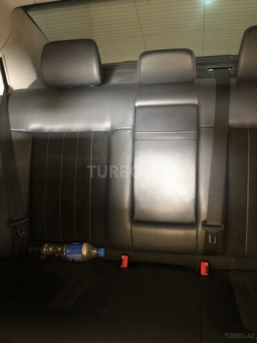 Mercedes E 220 2013, 275,000 km - 2.1 л - Bakı