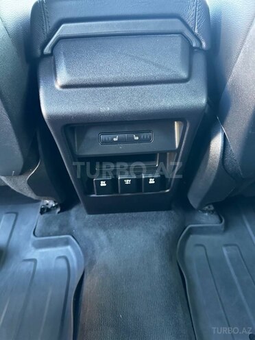 Land Rover Discovery Sport 2017, 130,000 km - 2.0 л - Bakı