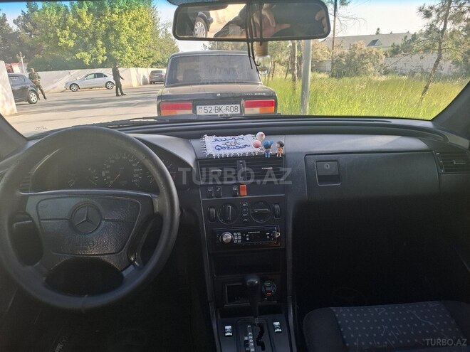 Mercedes C 180-3