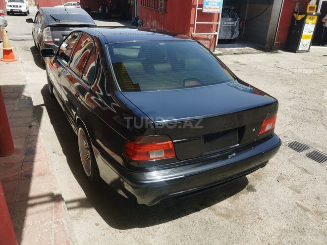 BMW 525 2001, 238,500 km - 2.5 l - Bakı