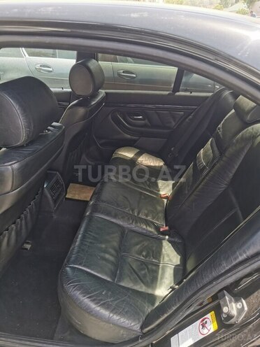 BMW 525 2001, 238,500 km - 2.5 l - Bakı