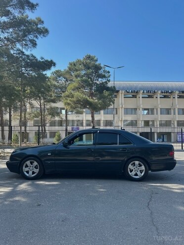 Mercedes E 230 1997, 450,279 km - 2.3 л - Sumqayıt