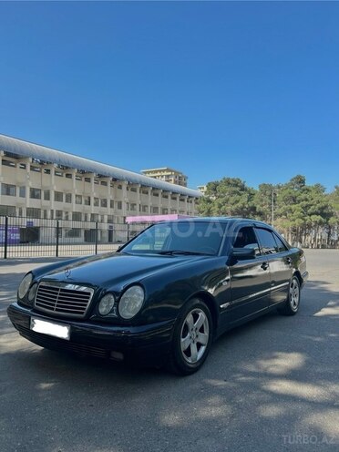 Mercedes E 230 1997, 450,279 km - 2.3 л - Sumqayıt