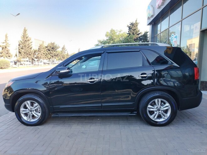 Kia Sorento-8