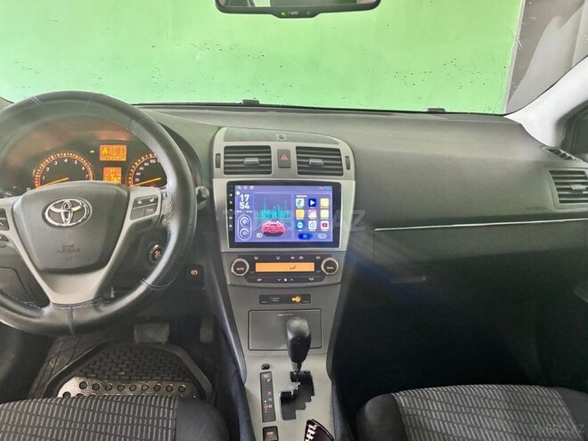 Toyota Avensis 2011, 194,000 km - 2.0 л - Bakı