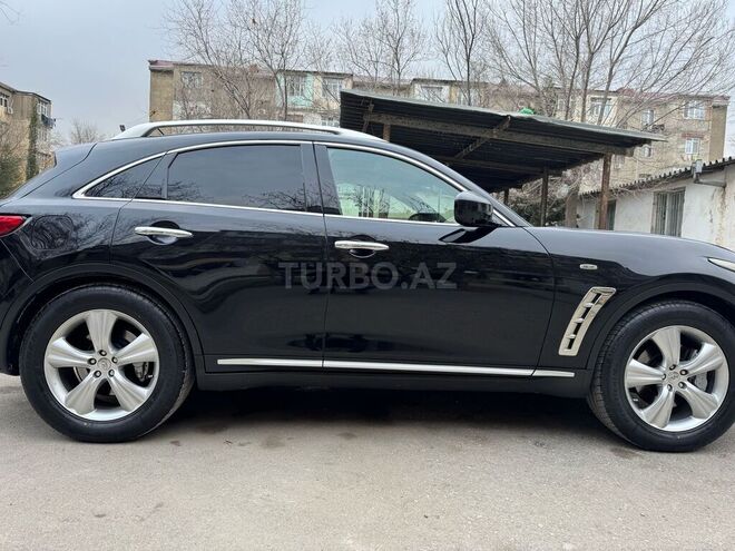 Infiniti FX35 2009, 230,000 km - 3.5 l - Sumqayıt
