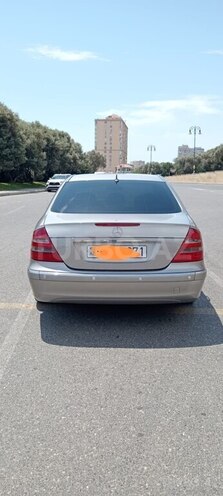 Mercedes E 220 d 2003, 340,170 km - 2.2 l - Bakı