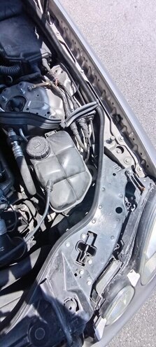 Mercedes E 220 d 2003, 340,170 km - 2.2 l - Bakı