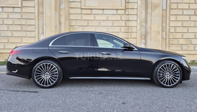Mercedes E 300 e-6