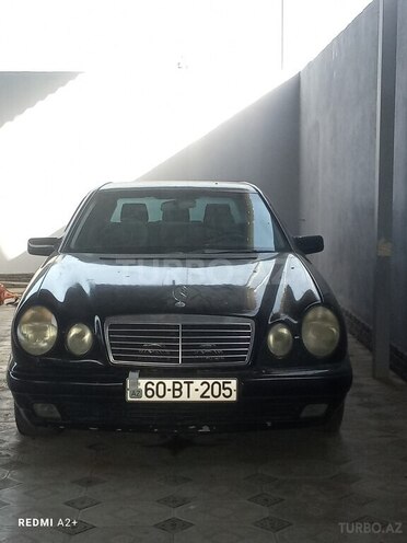 Mercedes E 200 1998, 386,567 km - 2.0 l - Qazax