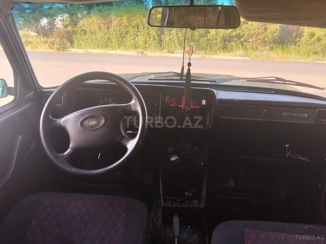 LADA (VAZ) 2107 2002, 80,000 km - 1.6 l - Salyan