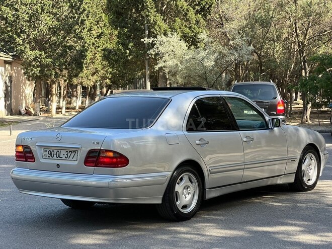 Mercedes E 220 d 2000, 310,000 km - 2.2 l - Sumqayıt