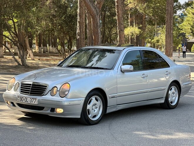 Mercedes E 220 d 2000, 310,000 km - 2.2 l - Sumqayıt