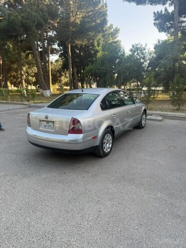 Volkswagen Passat 2002, 280,000 km - 1.8 l - Bakı