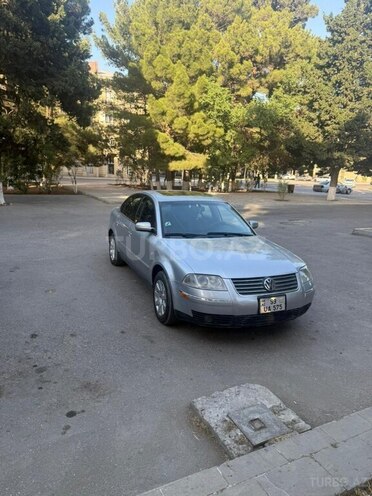 Volkswagen Passat 2002, 280,000 km - 1.8 l - Bakı