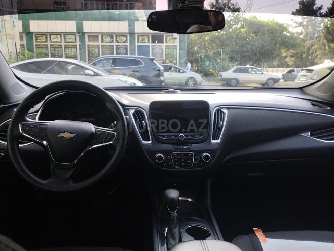 Chevrolet Malibu 2021, 193,121 km - 1.5 л - Şirvan
