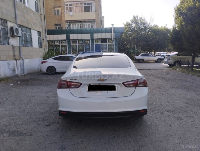 Chevrolet Malibu 2021, 193,121 km - 1.5 л - Şirvan