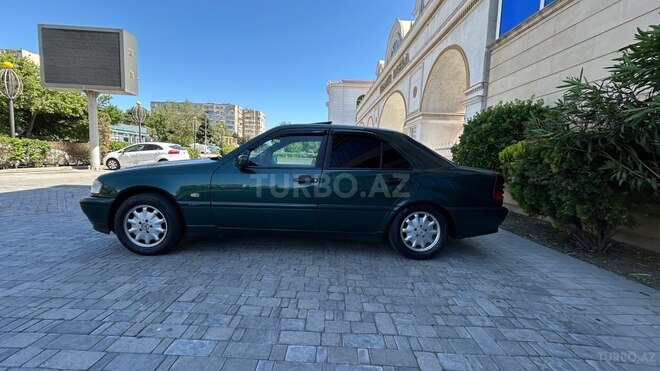 Mercedes C 200 2000, 225,012 km - 2.0 l - Bakı