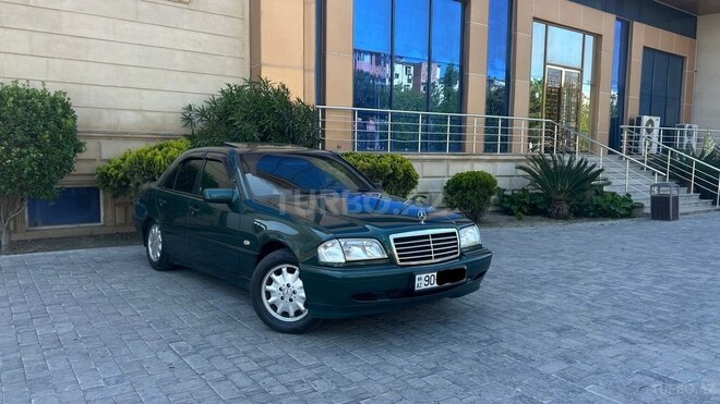 Mercedes C 200 2000, 225,012 km - 2.0 l - Bakı