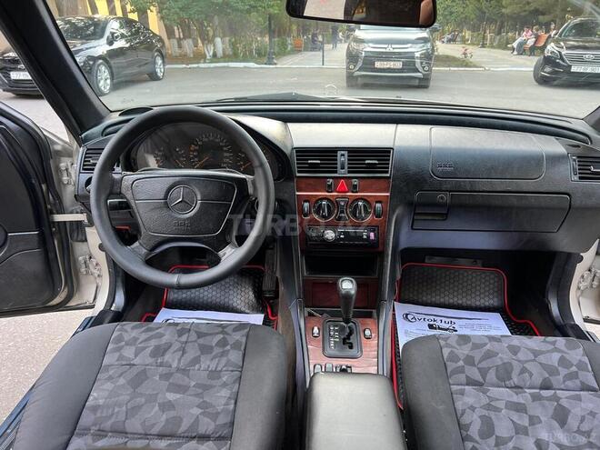 Mercedes C 180 1998, 277,946 km - 1.8 л - Sumqayıt