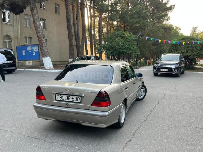 Mercedes C 180 1998, 277,946 km - 1.8 л - Sumqayıt
