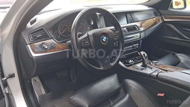 BMW 528 2013, 255,000 km - 2.0 l - Gəncə