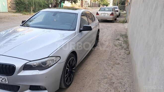 BMW 528 2013, 255,000 km - 2.0 l - Gəncə