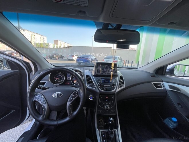 Hyundai Avante 2015, 155,000 km - 1.6 l - Bakı