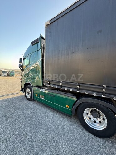 Volvo FH 500 2017, 850,000 km - 13.0 l - Bakı