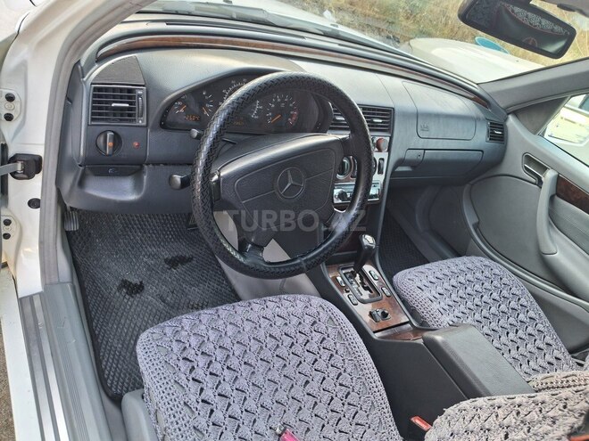 Mercedes C 230 1999, 355,000 km - 2.3 л - Bakı