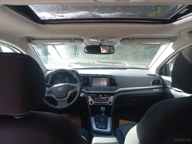 Hyundai Elantra 2017, 158,000 km - 2.0 л - Bakı