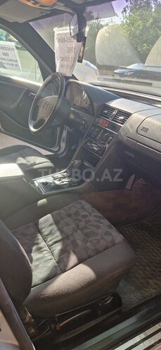 Mercedes E 220 1995, 360,466 km - 2.2 l - Bakı