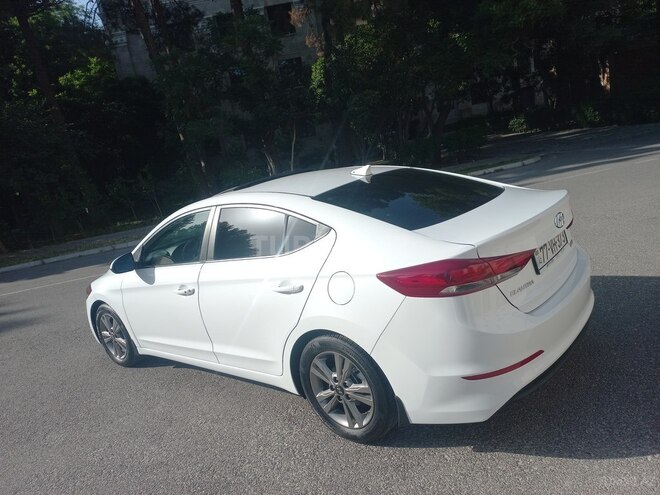 Hyundai Elantra 2017, 158,000 km - 2.0 л - Bakı