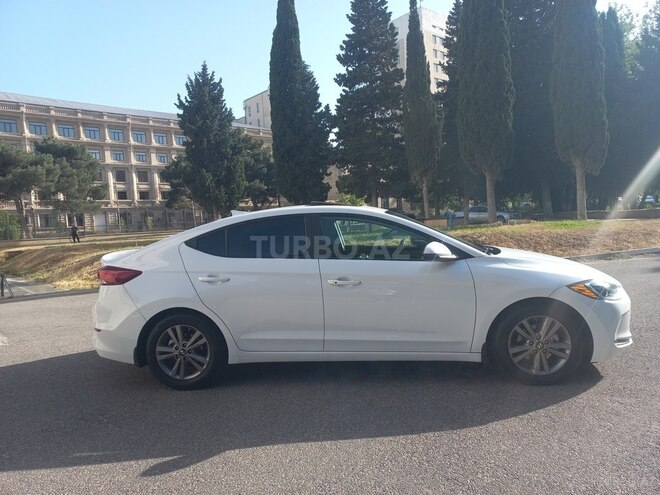 Hyundai Elantra 2017, 158,000 km - 2.0 л - Bakı
