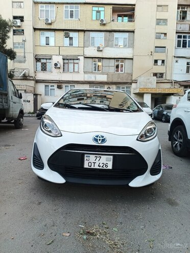 Toyota Aqua 2017, 88,000 km - 1.5 l - Bakı